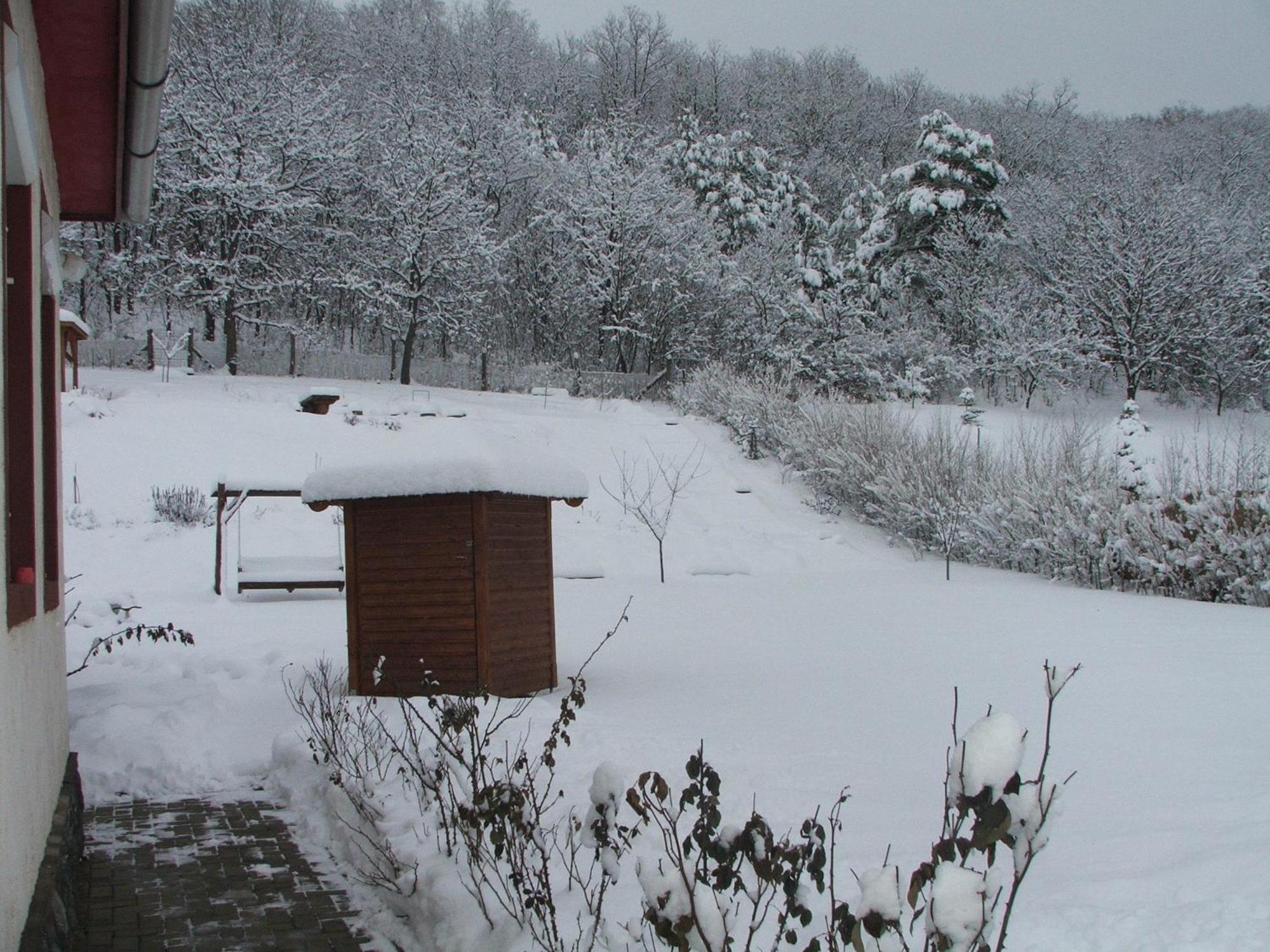 Napsugar Vendeghaz Hotel Egerszalók Buitenkant foto